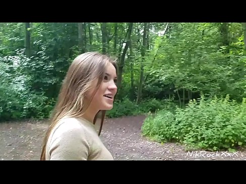 ❤️ Ek het vir Evelina voorgestel dat ons in 'n publieke plek naai! Sy het ja gesê. Toe genaai ek haar in die gat en kom in haar mond. Toe vis sy haarself. ️ Porno op af.https-tubsexer.ru ❌️❤